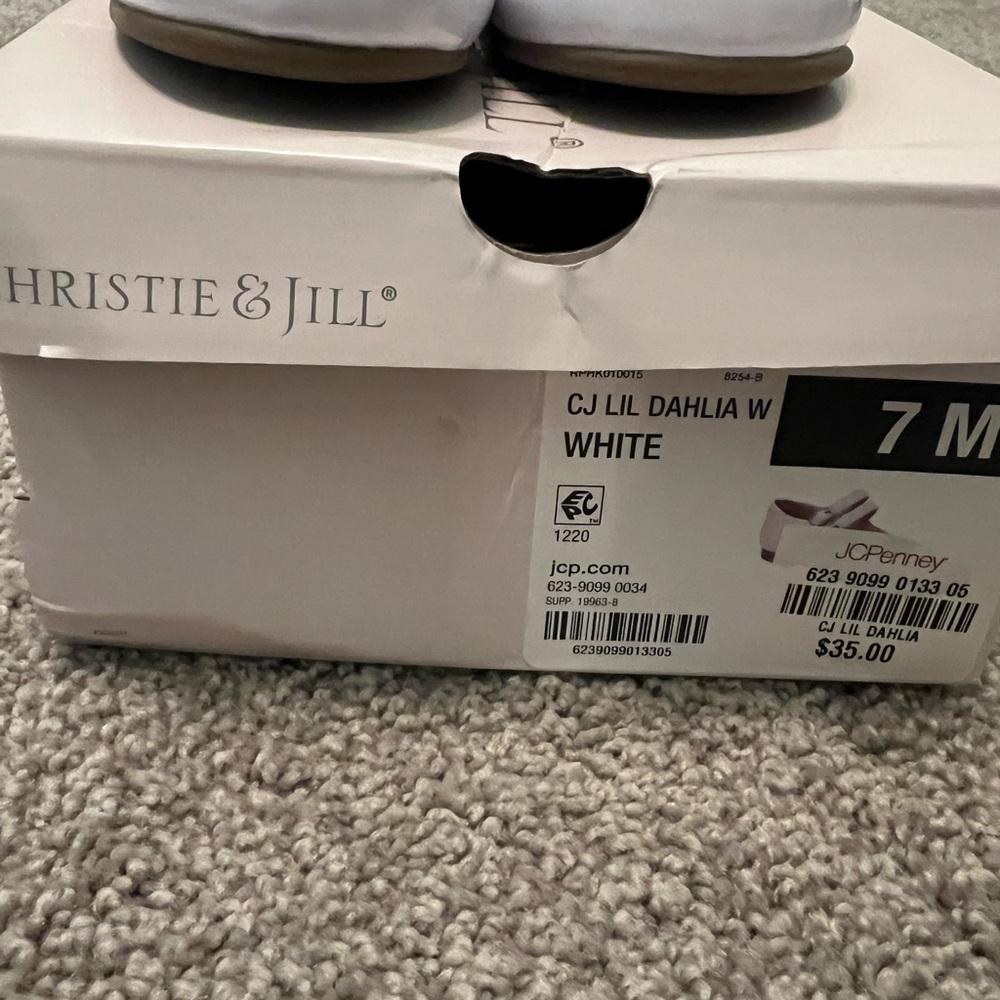 White Dress Shoes for kids! - Picture 2 of 5